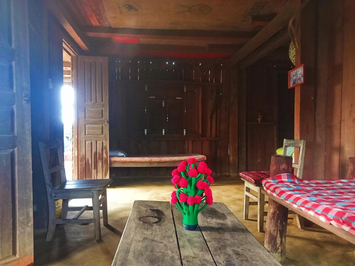 Shanta Ghar A Rustic Guesthouse Chitwan Zewnętrze zdjęcie