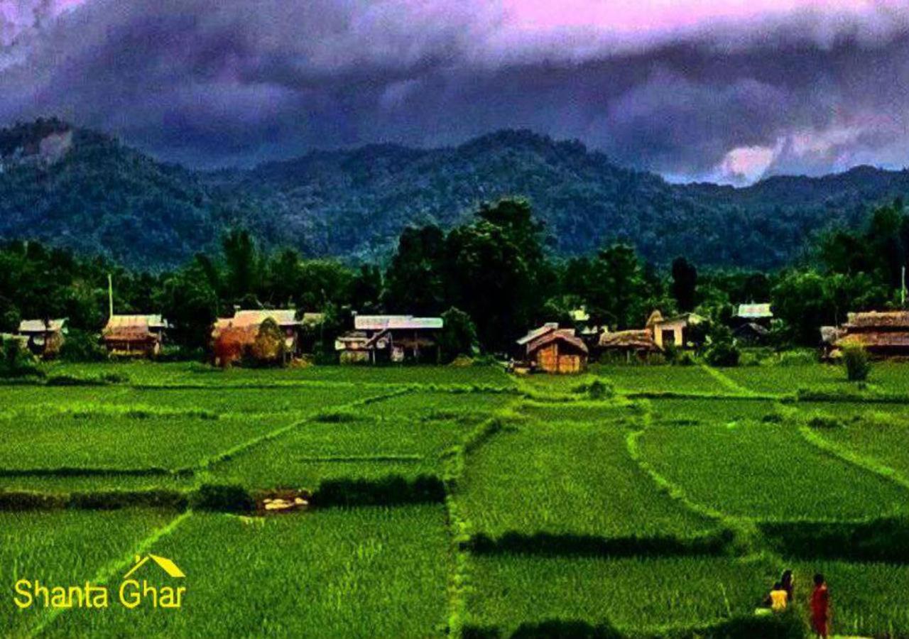Shanta Ghar A Rustic Guesthouse Chitwan Zewnętrze zdjęcie